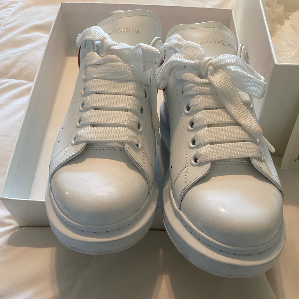 Alex McQueen, white & red, size 39.5